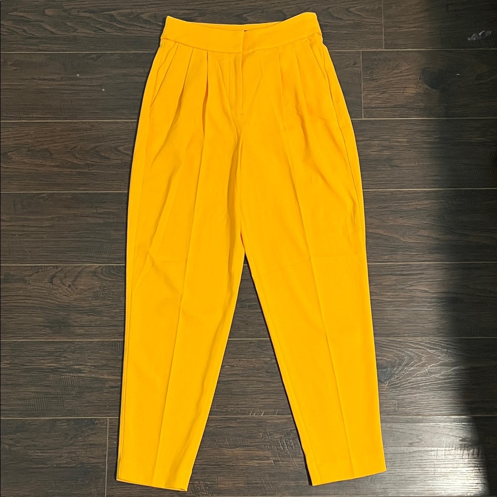 Express High-Waist Pleated Trousers in Bright Orange